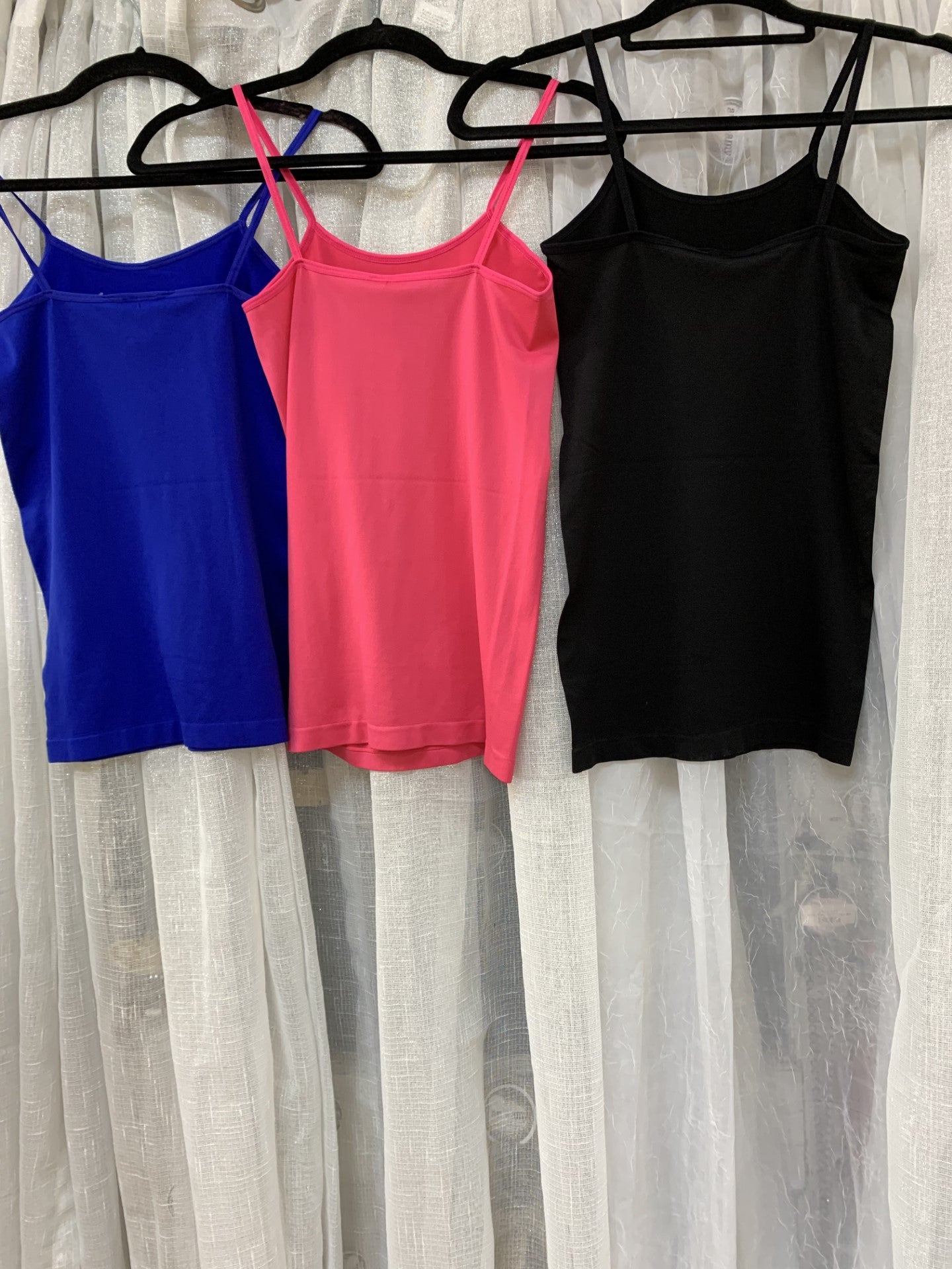 O/S SPAGHETTI STRAP TANK TOP